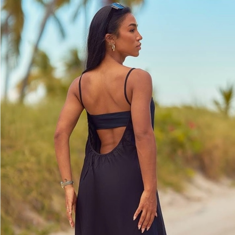 Black Backless Lightweight Maxi Coverup Size 10 NEW